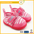 Hot Selling Red White Handmade TPR Sole Baby Shoes para meninos e meninas